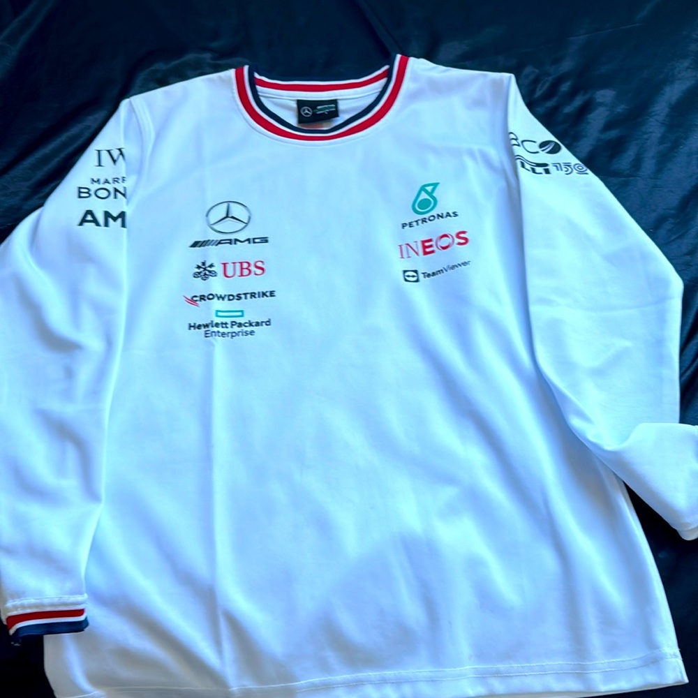 Men’s small Long Sleeve white Mercedes F1 Jersey used